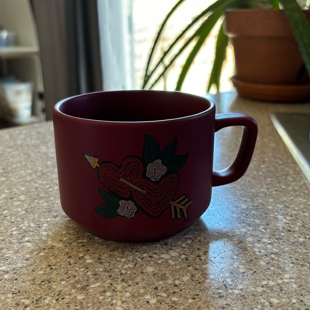 - Heart Starbucks mug
